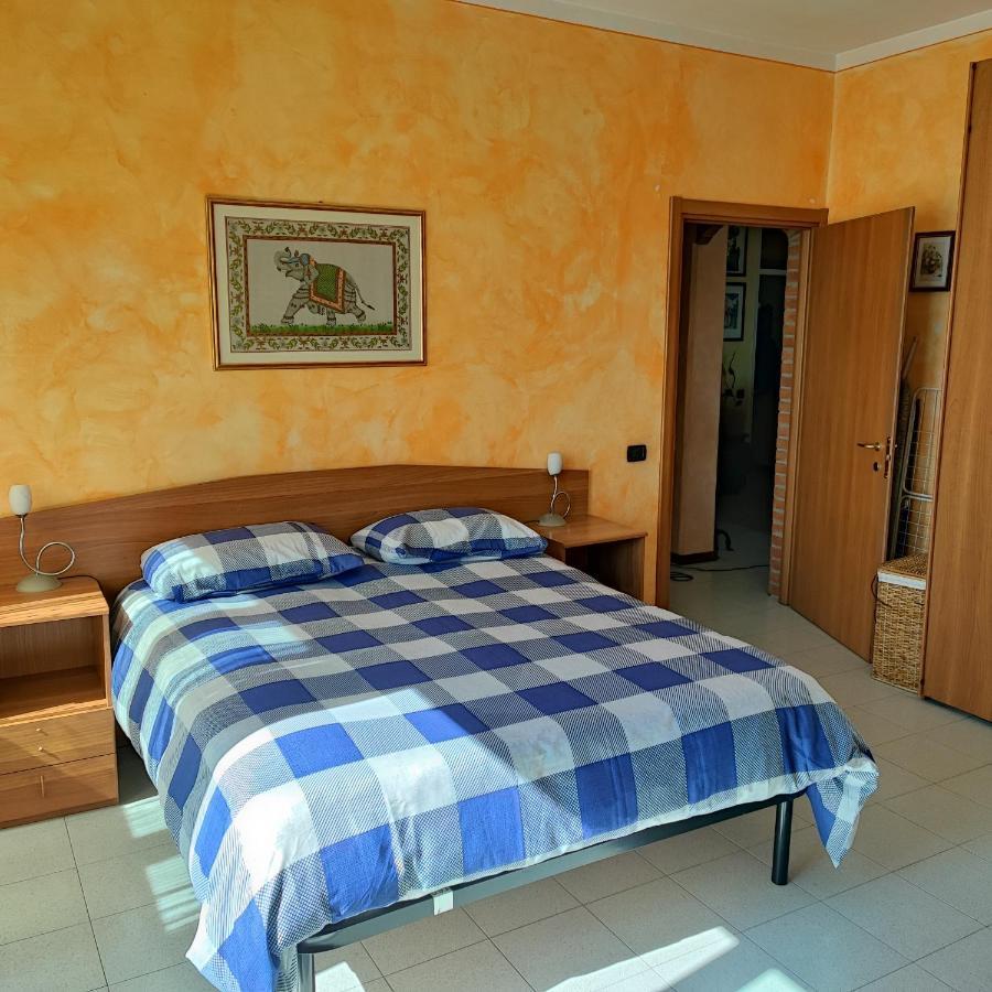 Appartamento Chic Vista Lago - Casa Janis Verbania Eksteriør billede