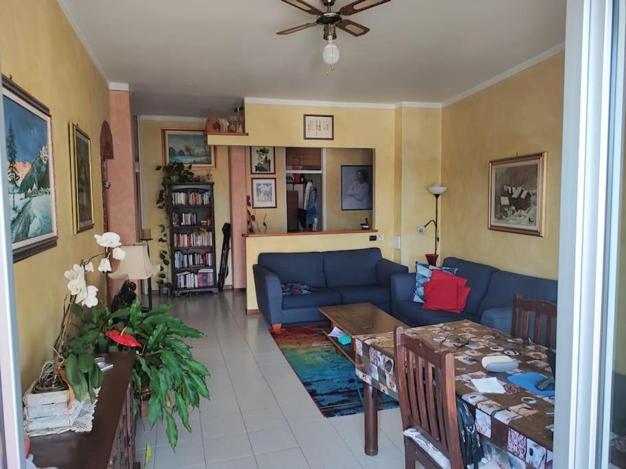 Appartamento Chic Vista Lago - Casa Janis Verbania Eksteriør billede